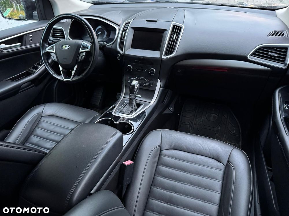 Ford Edge - 23