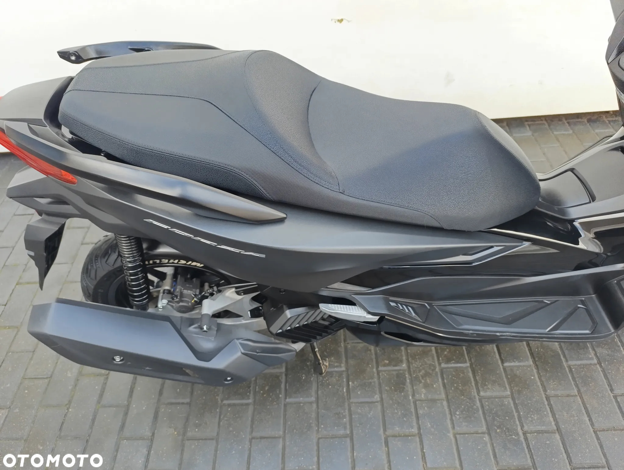 Honda NSS - 20