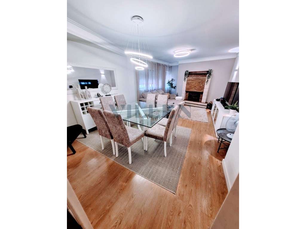 Apartamento T3 com Vista para a Ponte D. Luiz - Vila Nova de Gaia - Grande imagem: 2/28