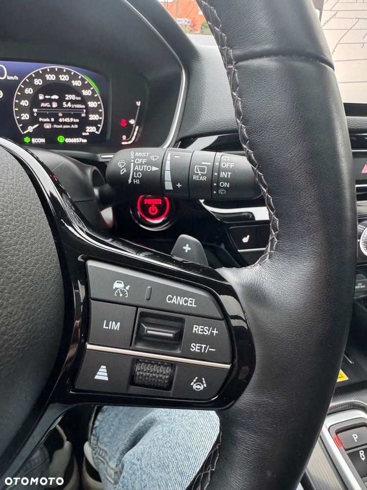 Honda Civic 2.0 i-MMD Advance BSI CVT - 18