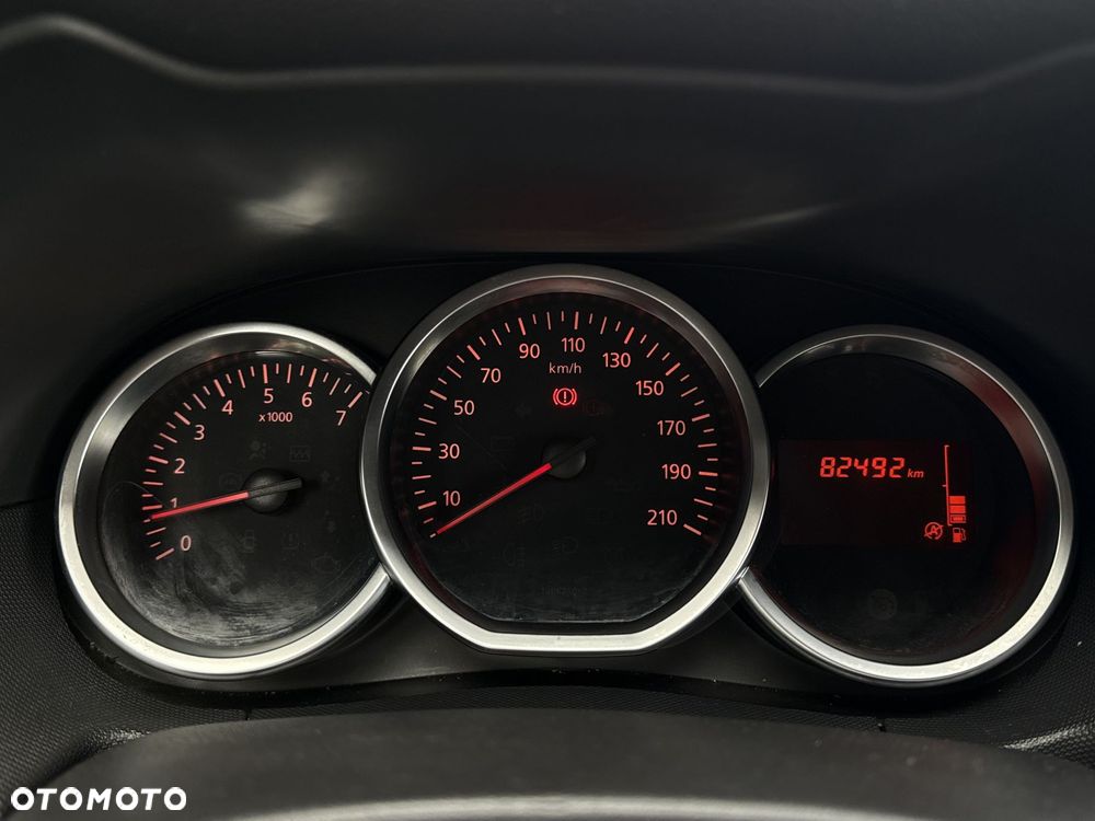 Dacia Duster 1.6 SCe Laureate S&S - 19