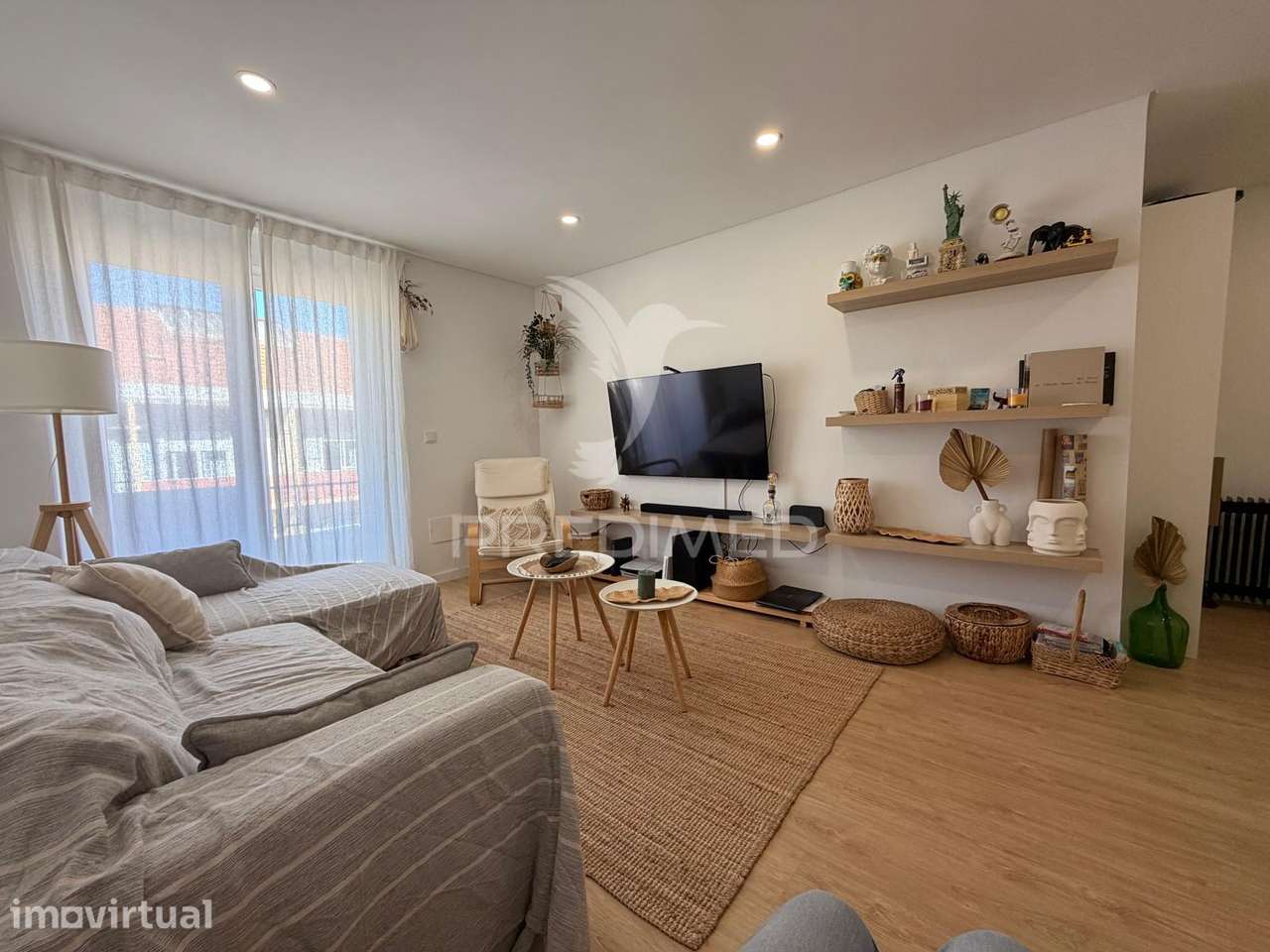Apartamento T2 Renovado no Centro de Palmela - Grande imagem: 2/40