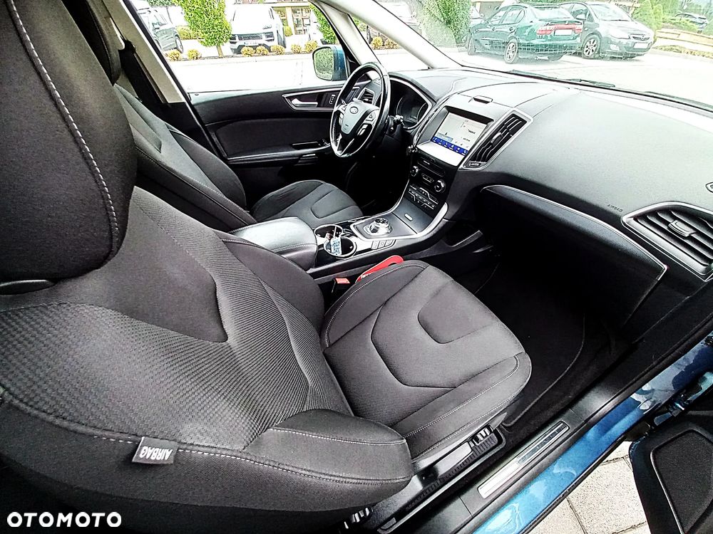 Ford S-Max 2.0 EcoBlue Titanium - 20