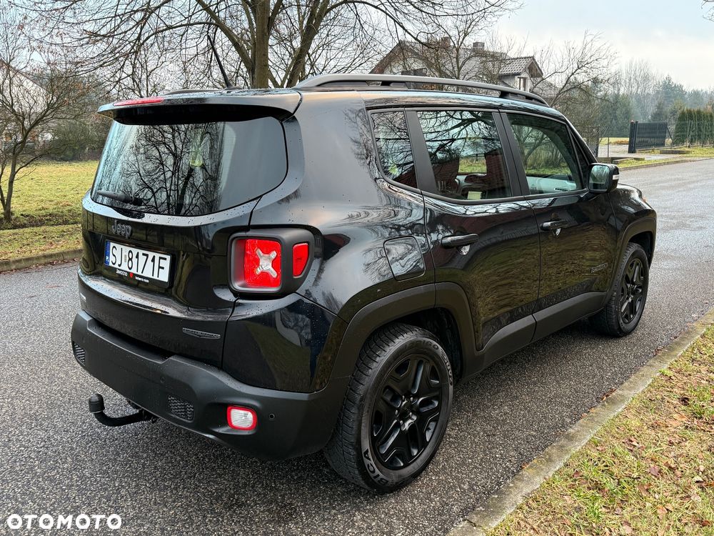 Jeep Renegade 1.4 MultiAir Night Eagle - 36