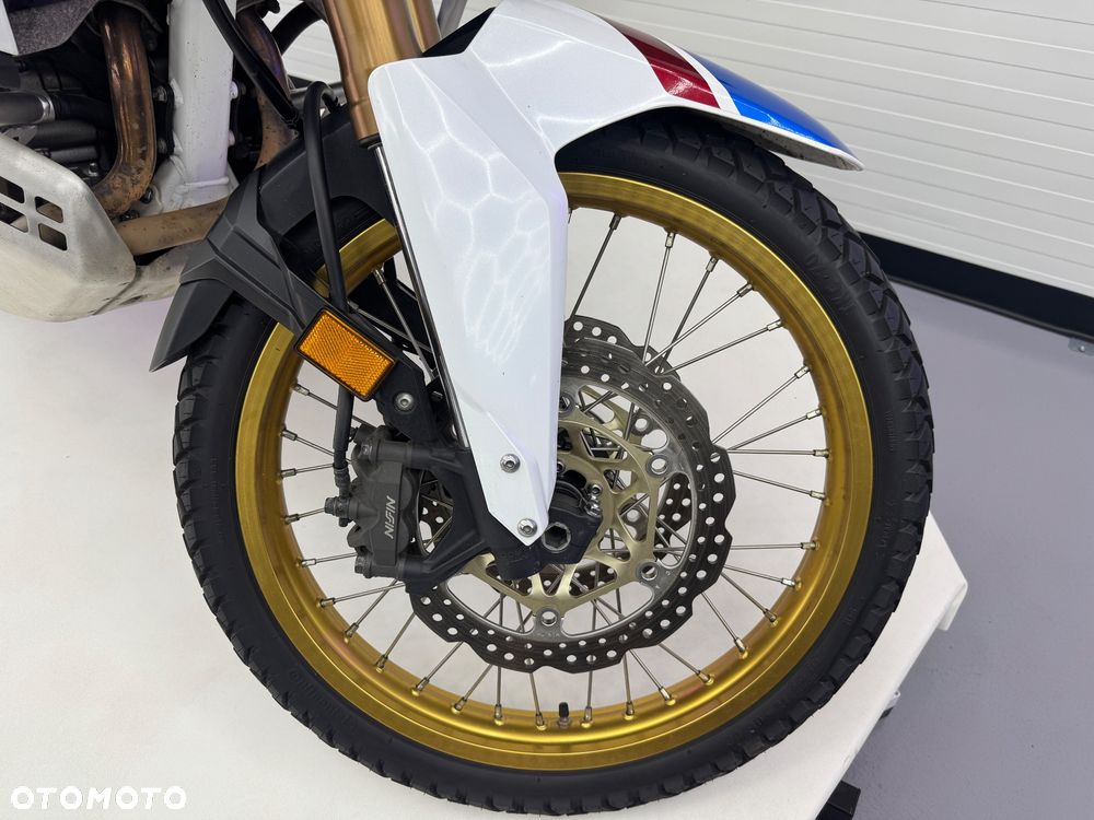 Honda CRF - 8