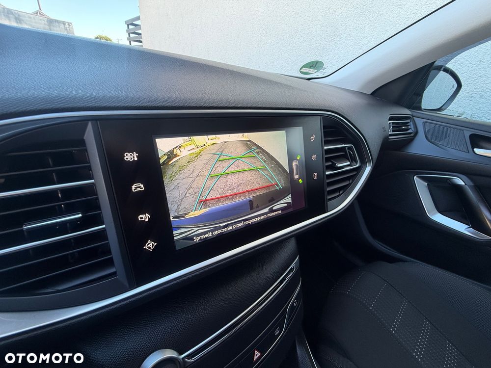 Peugeot 308 1.6 BlueHDi Business Line S&S - 4