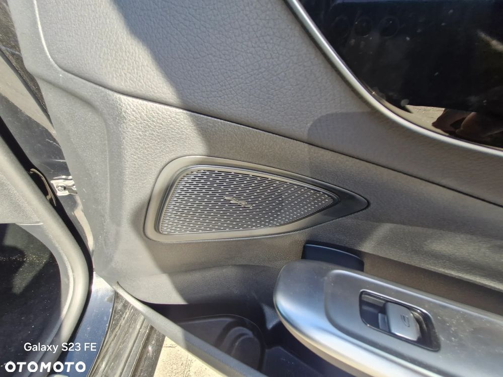 Mercedes-Benz Klasa C 220 d 9G-TRONIC AMG Line - 18