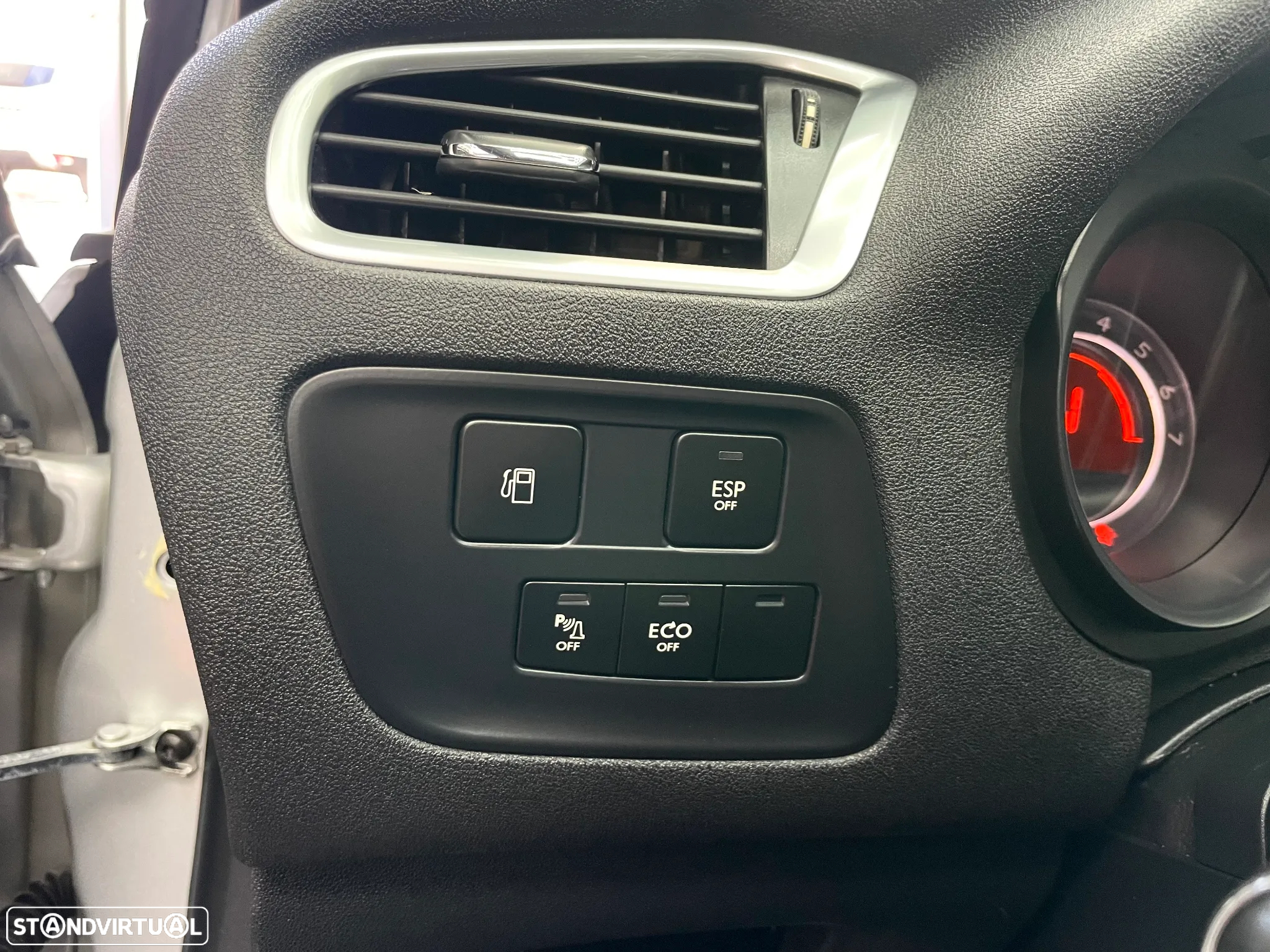 Citroën C4 1.6 e-HDi Seduction CMP6 - 24