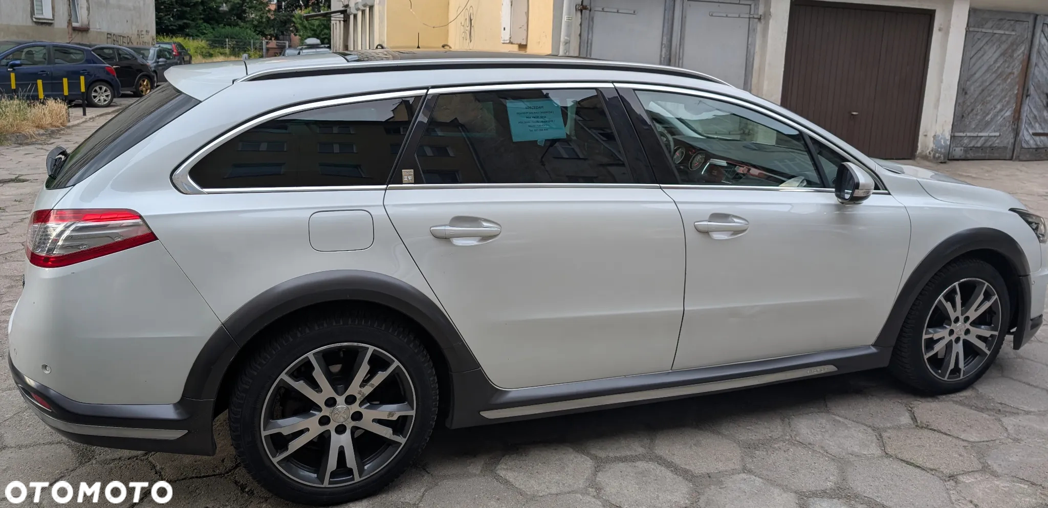 Peugeot 508 RXH 2.0 HDi HYbrid4 - 10
