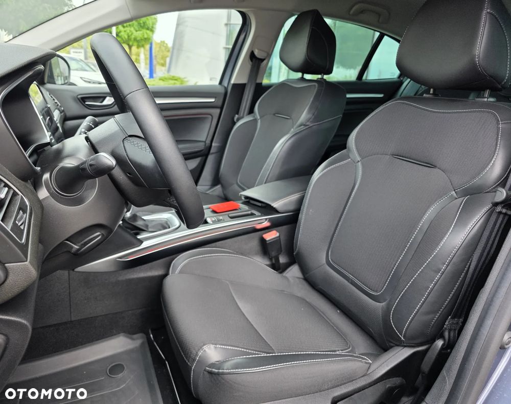 Renault Megane 1.3 TCe Techno EDC - 11