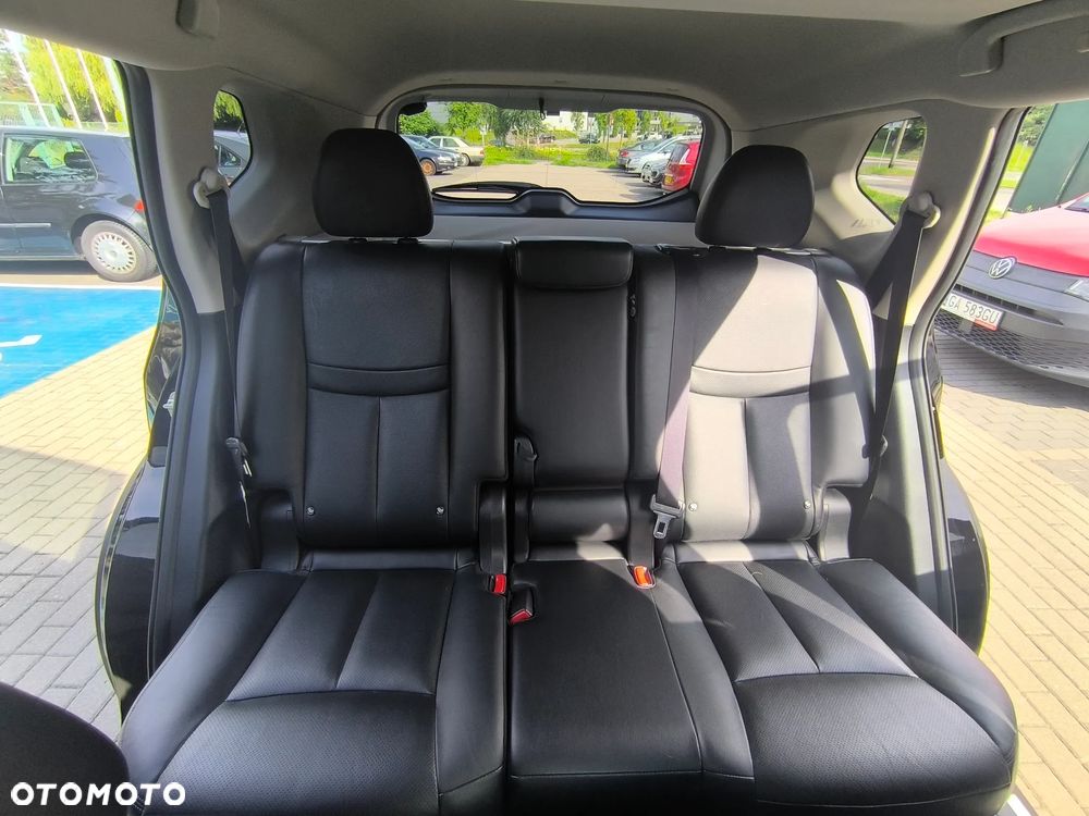 Nissan X-Trail 1.7 dCi Tekna 4WD Xtronic - 17