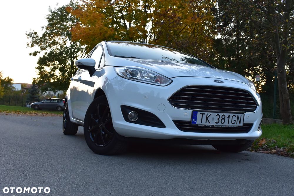 Ford Fiesta 1.0 EcoBoost STart-Stop Titanium - 27