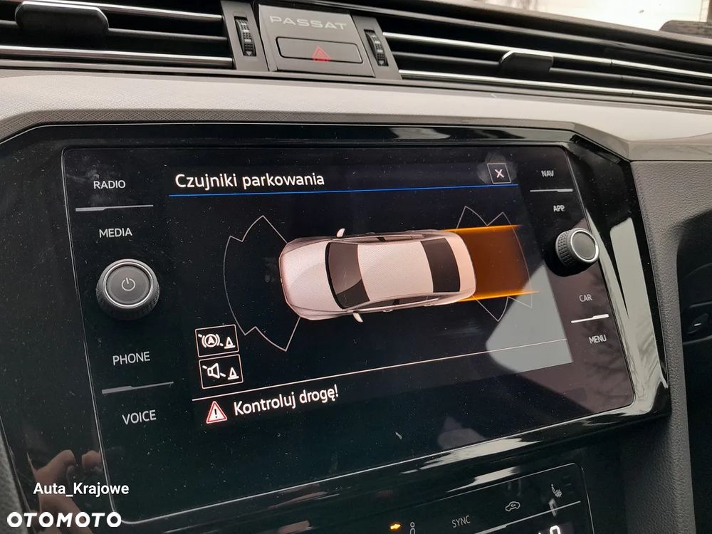 Volkswagen Passat 2.0 TSI Business DSG - 19