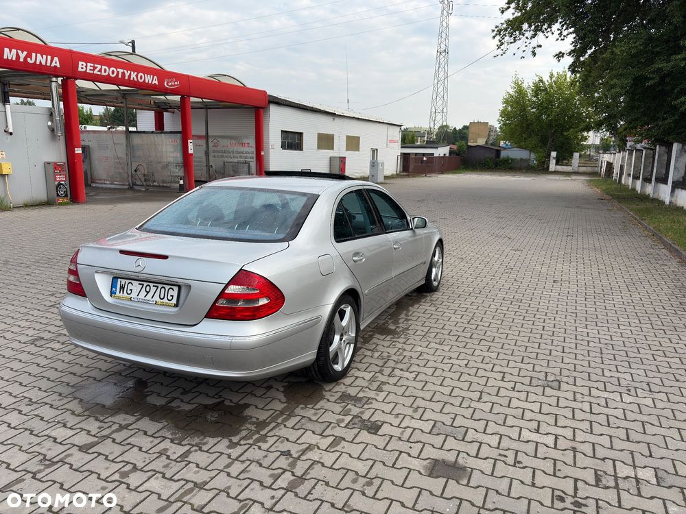 Mercedes-Benz Klasa E - 7