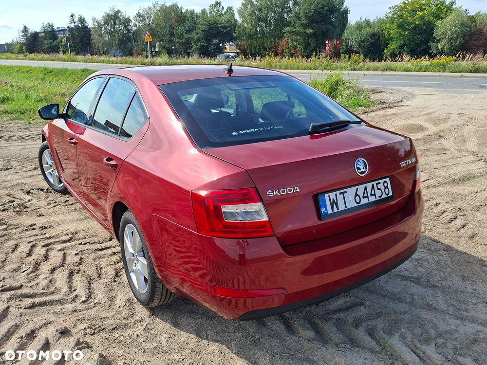 Skoda Octavia 1.4 TSI Ambition - 4
