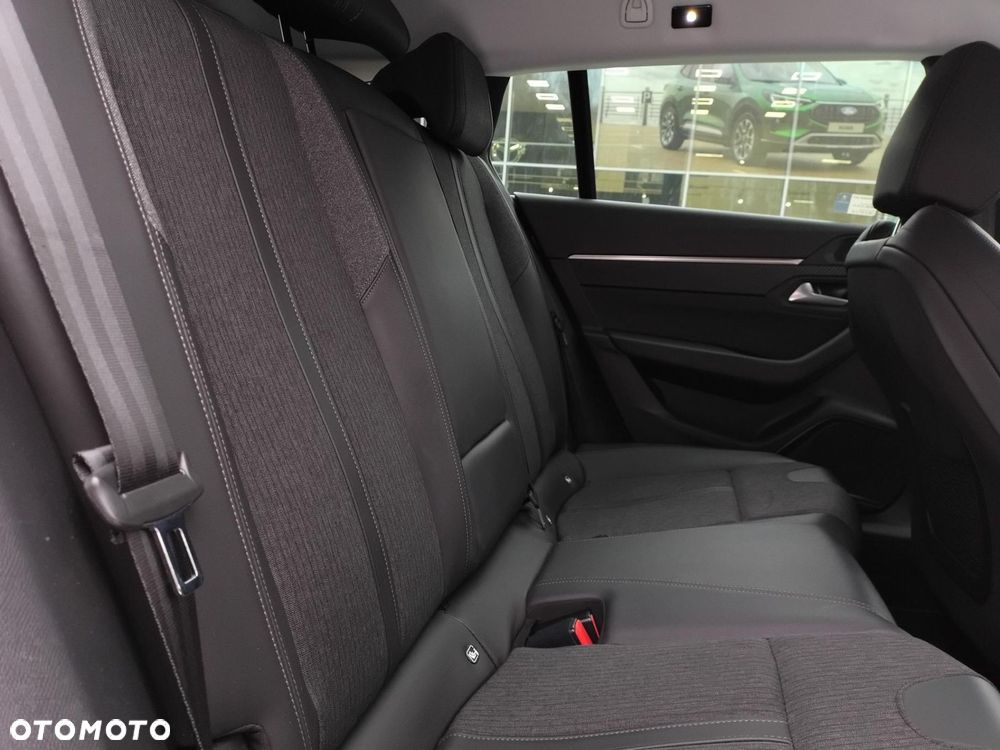 Peugeot 508 1.6 PureTech Allure Pack S&S EAT8 - 28