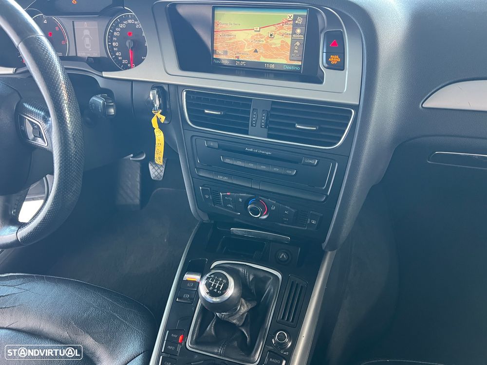 Audi A4 2.0 TDI Sport - 32