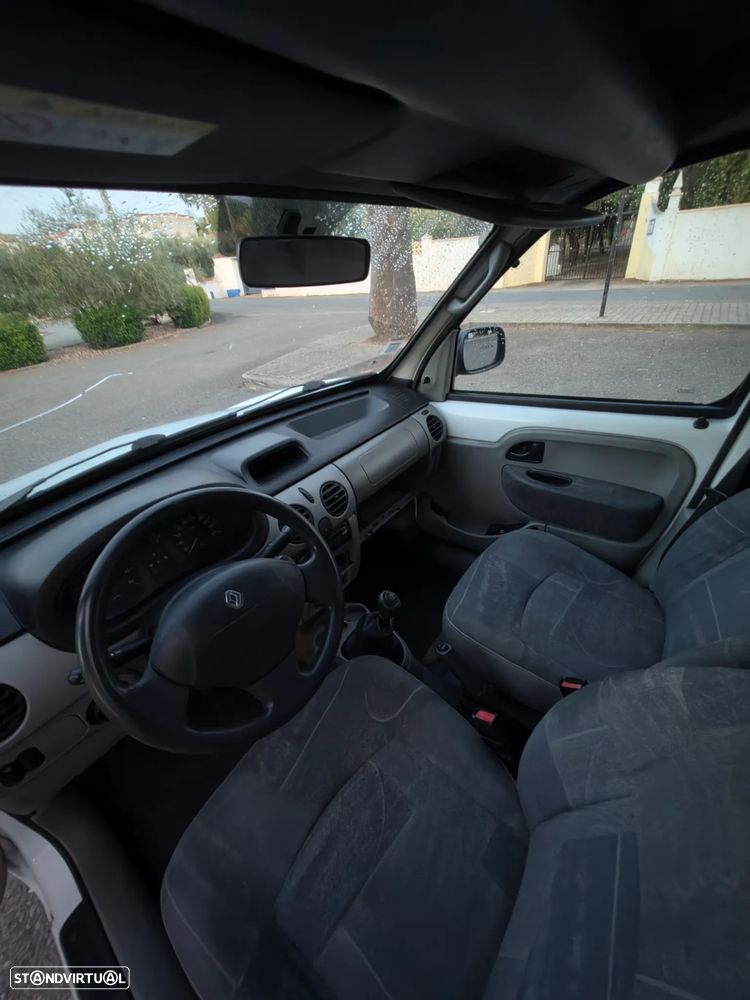 Renault Kangoo 1.5 dCi Authentique - 19