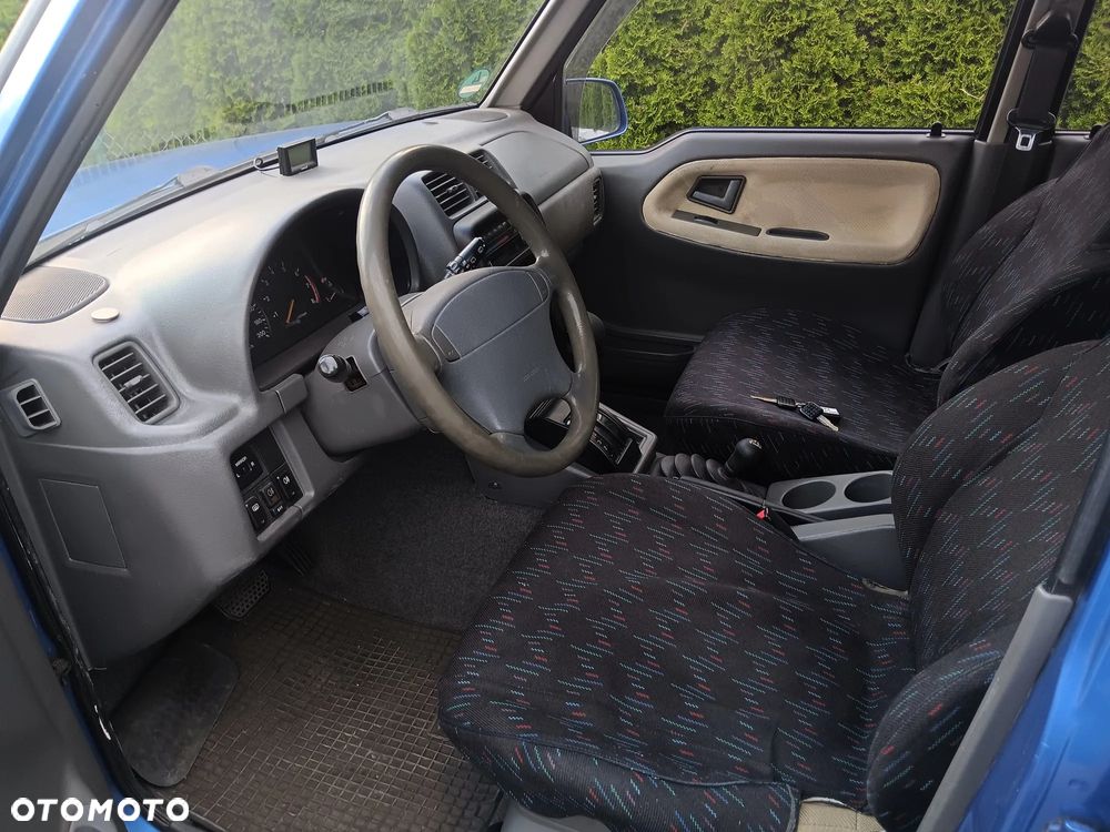 Suzuki Vitara - 23