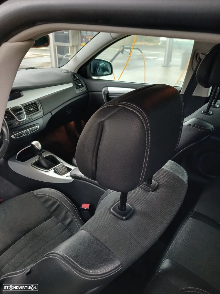 Renault Laguna Break 1.5 dCi Confort - 3