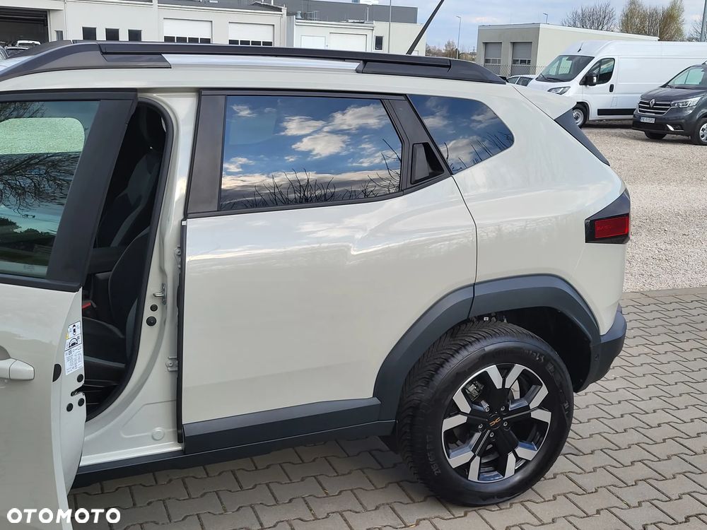 Dacia Duster 1.2 TCe mHEV Extreme 4x4 - 9