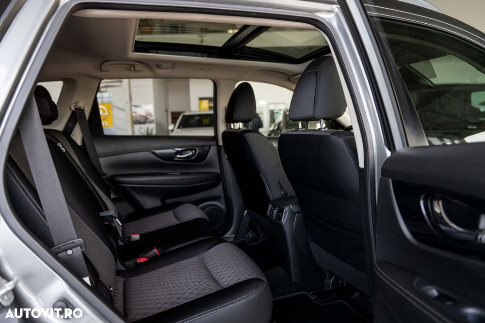 Nissan X-Trail 1.6 dCi N-Connecta - 20