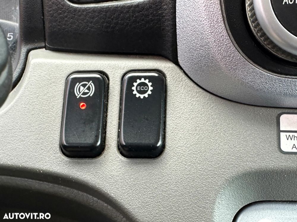 Mitsubishi Fuso Canter 7C15 - 23