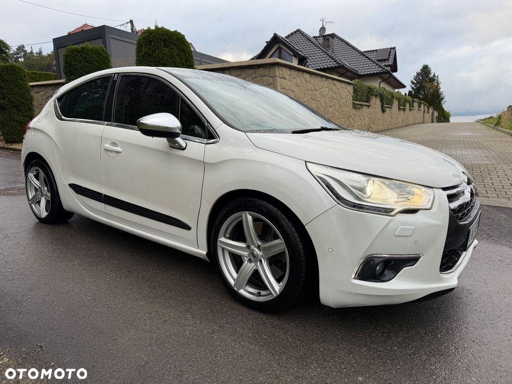 Citroën DS4 THP 200 Pure Pearl - 22