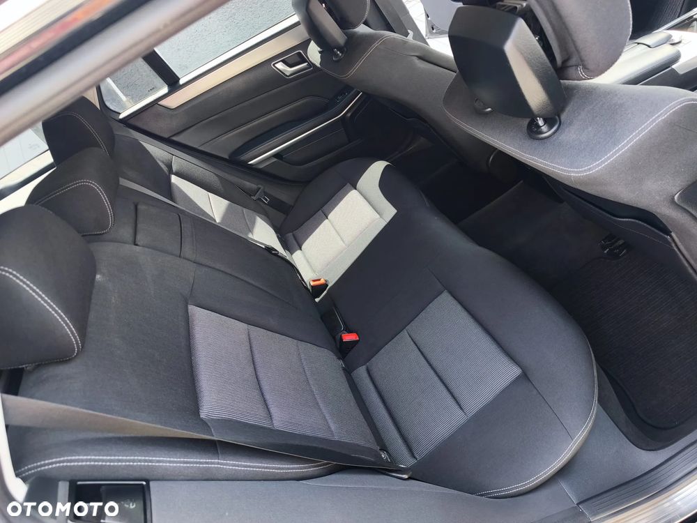 Mercedes-Benz Klasa E 250 CDI 4-Matic Avantgarde - 11