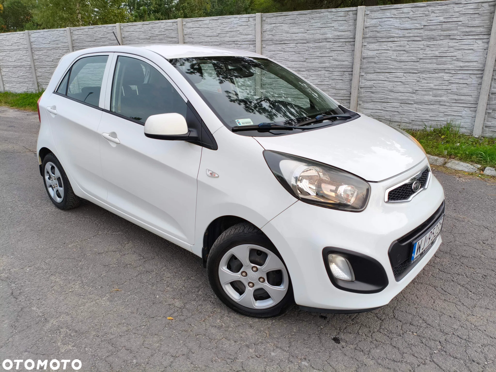 Kia Picanto 1.0 L - 4