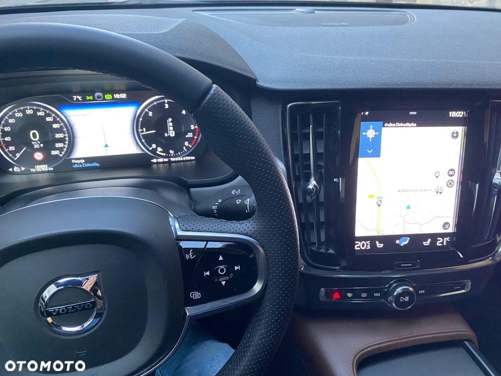 Volvo S90 D4 Geartronic Momentum - 16