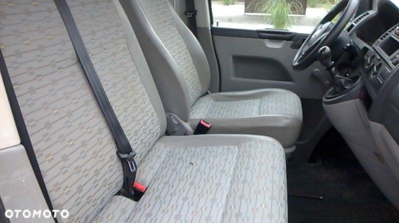 Volkswagen Transporter - 8