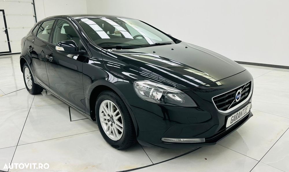 Volvo V40 - 2
