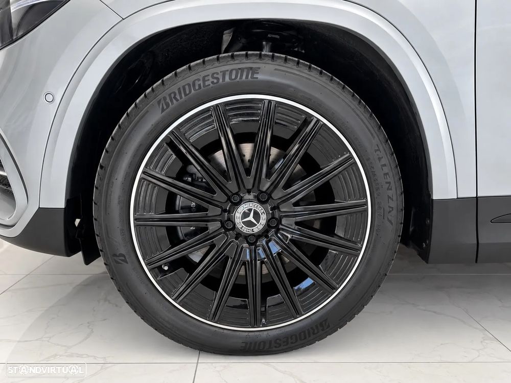 Mercedes-Benz GLA 200 d AMG Line — fotografia 7