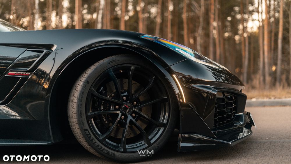 Chevrolet Corvette - 3