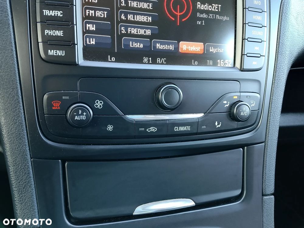 Ford S-Max - 29