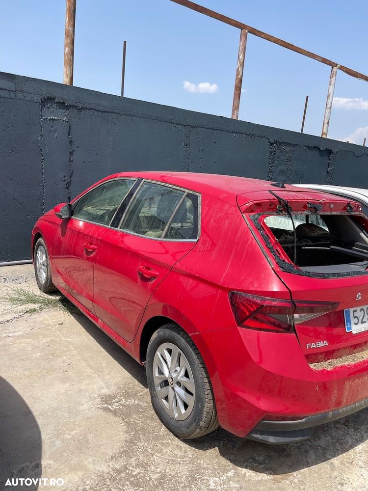Dezmembrez Skoda Fabia 2021 Benzina 999cm cod DLA - 4