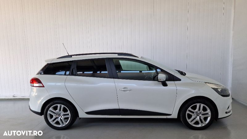 Renault Clio Estate TCe Life Evo - 4