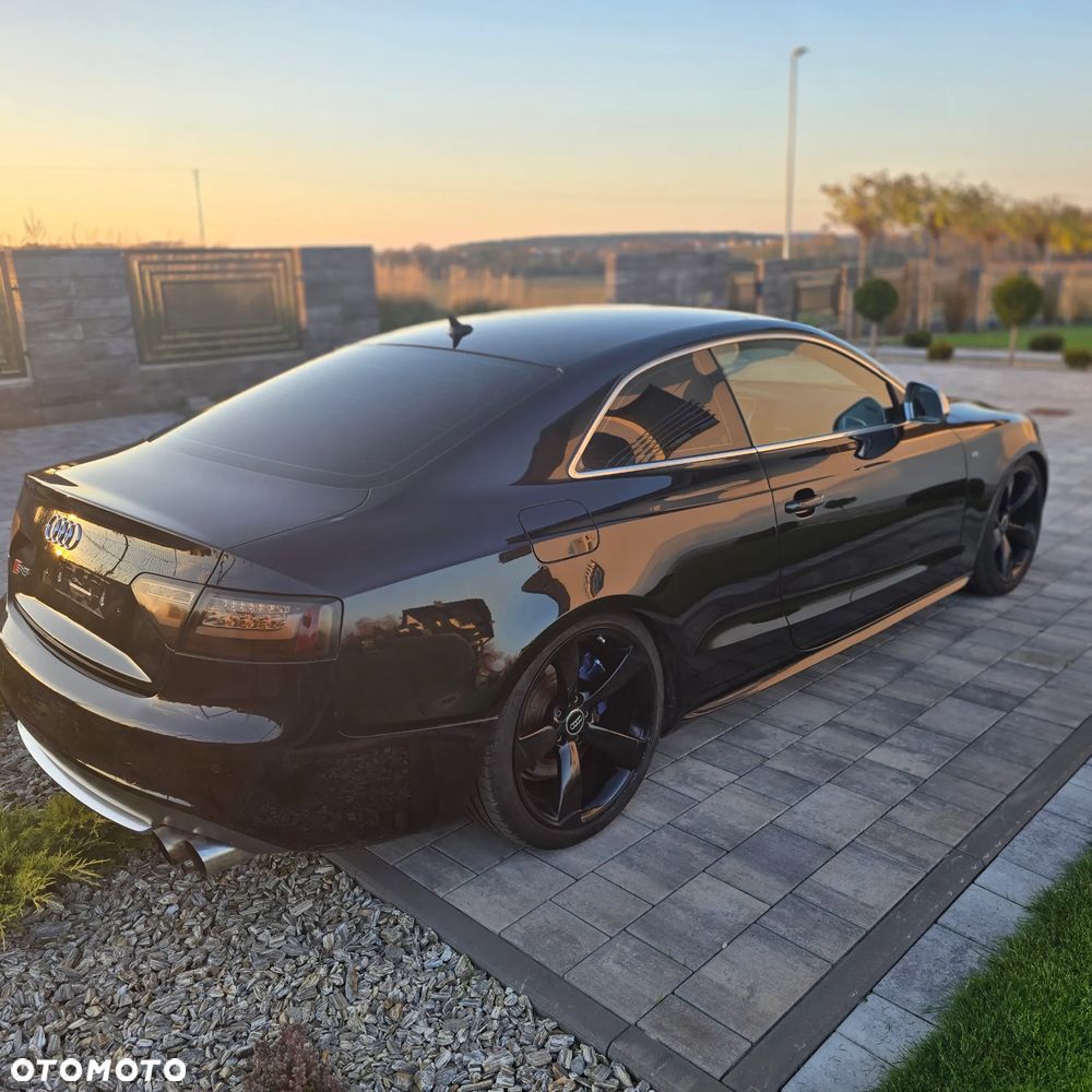 Audi S5 Coupé 4.2 Quattro - 10
