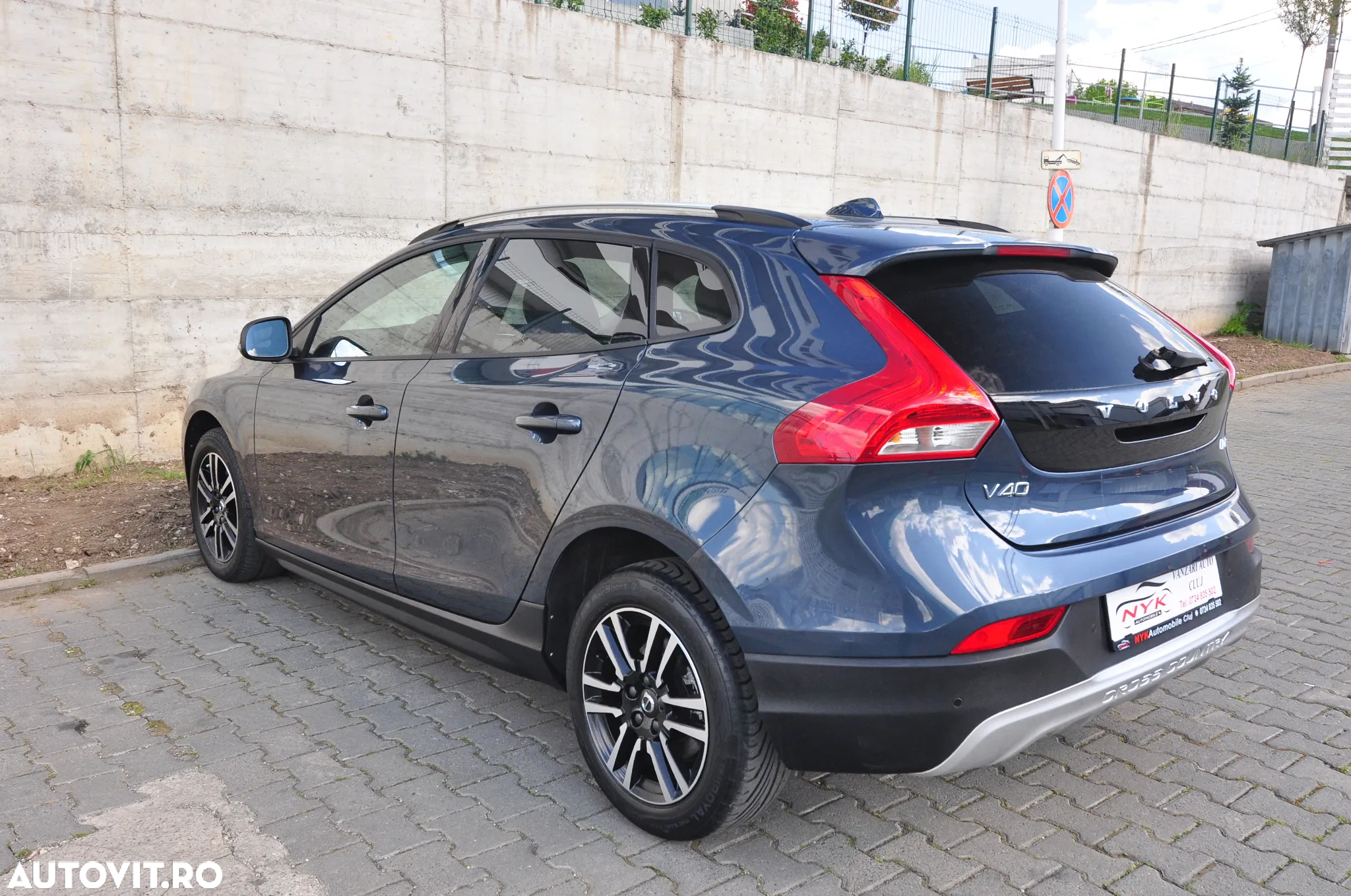 Volvo V40 Cross Country D2 Geartronic - 3