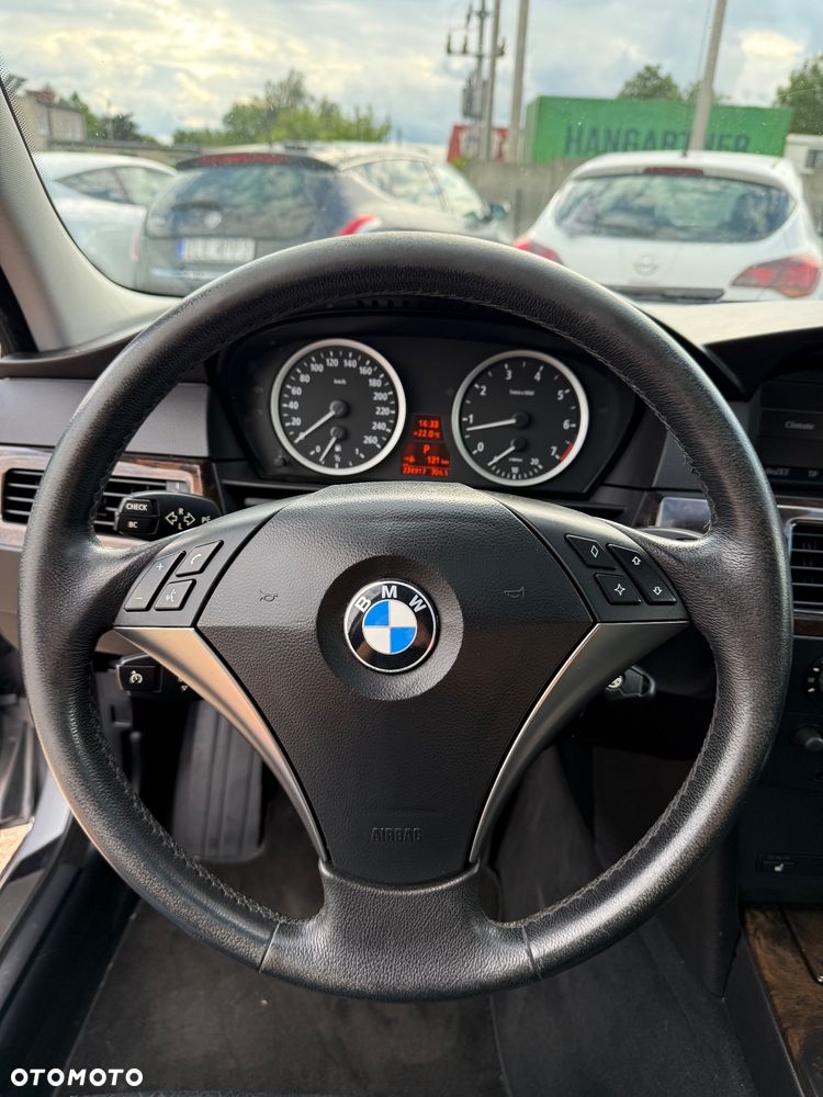 BMW Seria 5 - 27