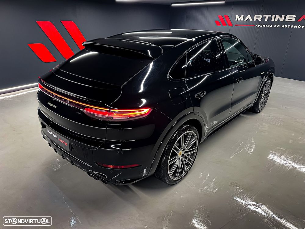 Porsche Cayenne Coupé E-Hybrid Platinum Edition - 8