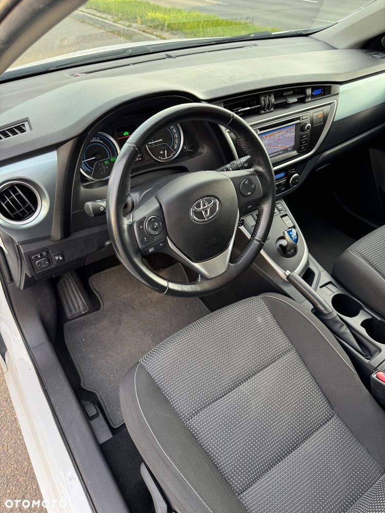 Toyota Auris 1.8 HSD Luna - 8