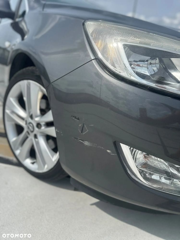 Opel Astra 1.7 CDTI Cosmo - 24