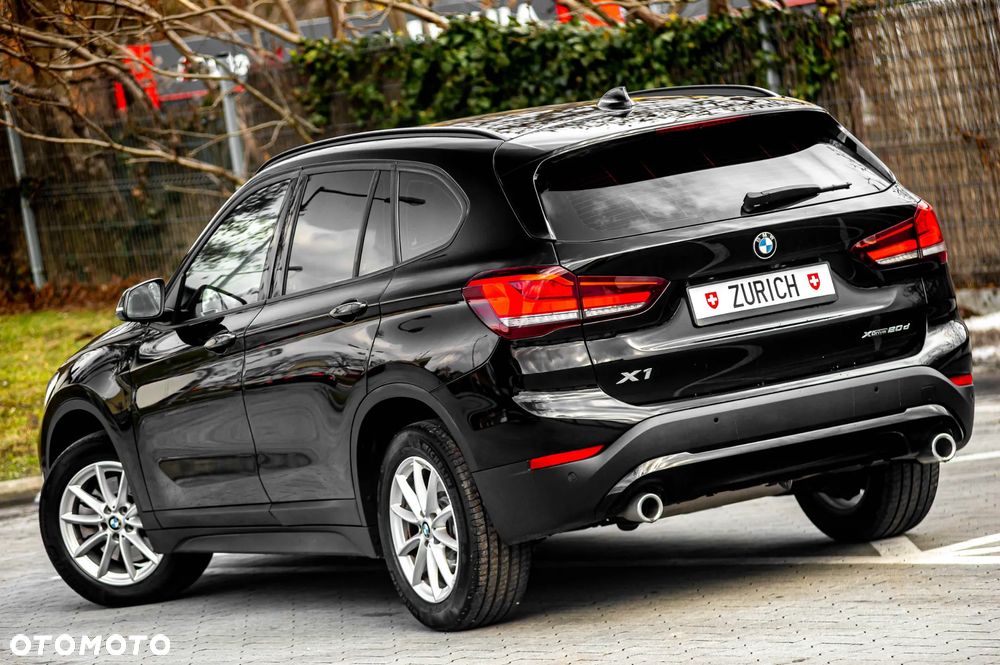 BMW X1 xDrive20d Sport Line sport - 16