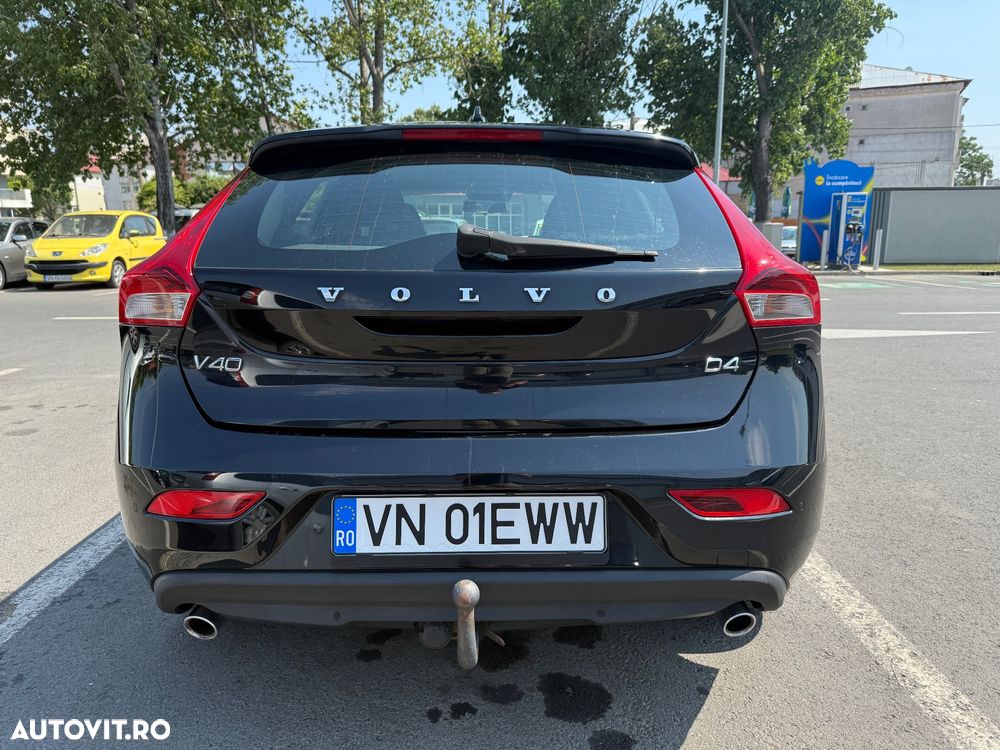 Volvo V40 D4 Momentum - 7