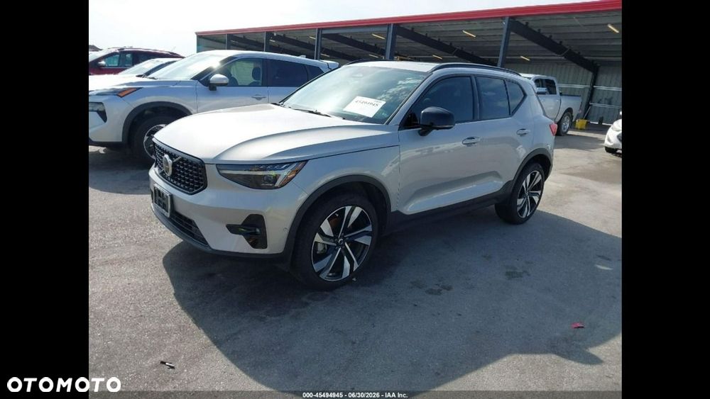 Volvo XC 40 B5 AWD Ultimate Dark - 3