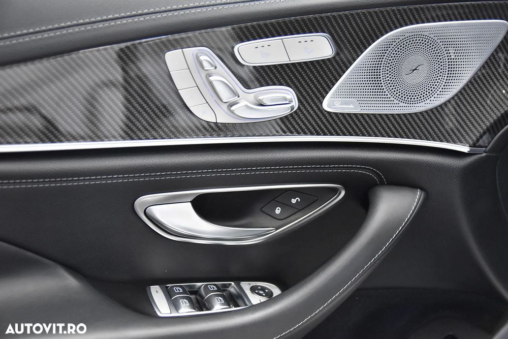 Mercedes-Benz CLS - 14