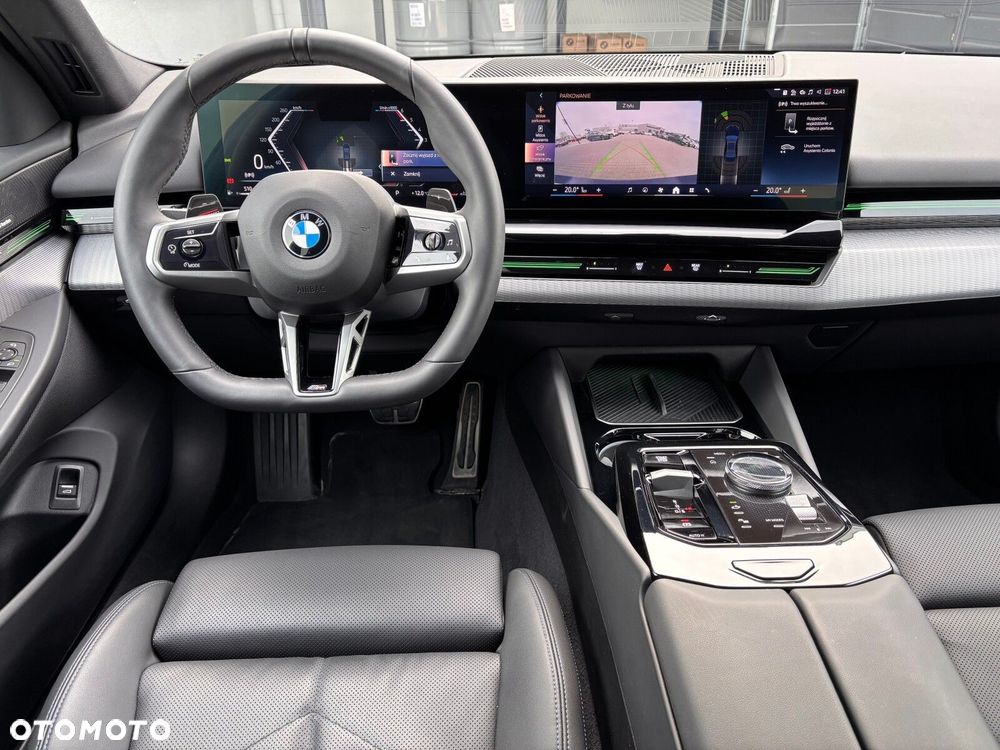 BMW Seria 5 520d xDrive mHEV M Sport - 30