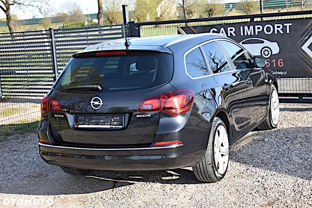 Opel Astra 1.7 CDTI Cosmo - 12